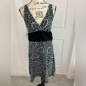 Patagonia Black and White Sleeveless Dress